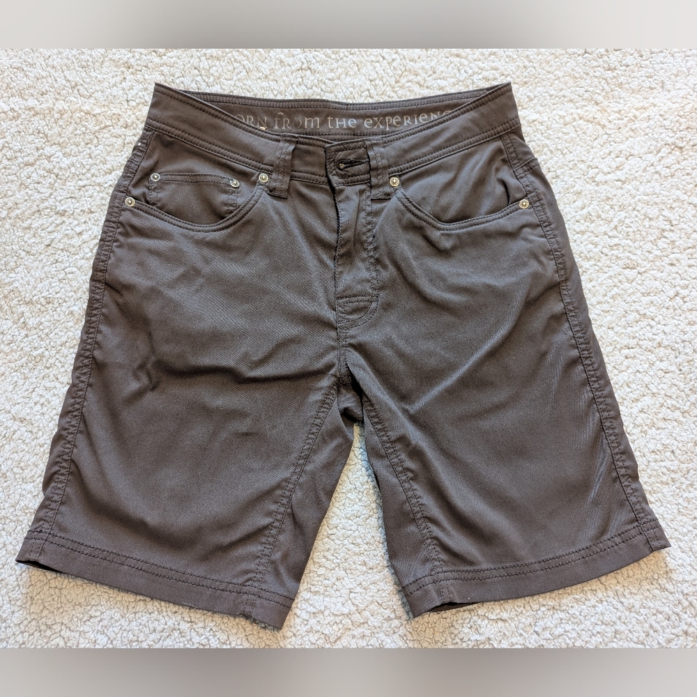 Prana men’s dark gray shorts 28x9"